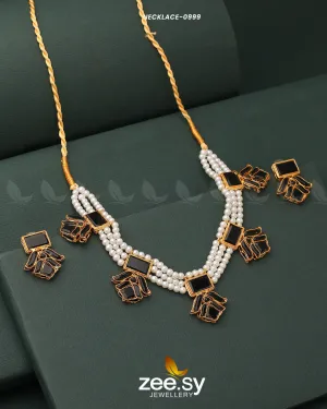 NECKLACE-0999